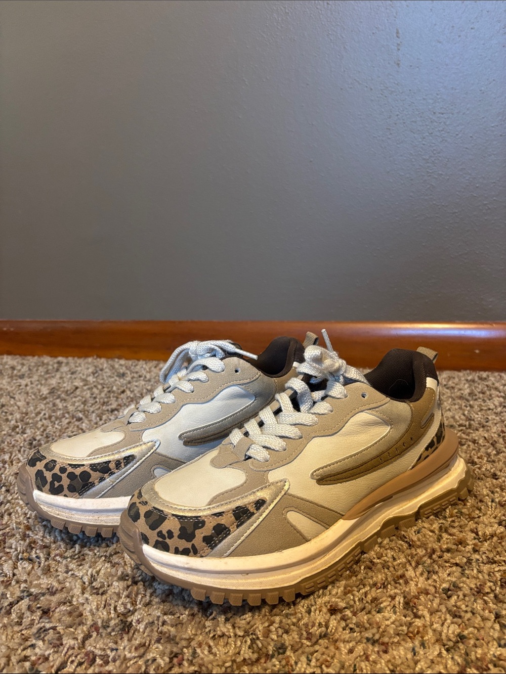 Beige Leopard-Accent Platform Sneakers for Women
